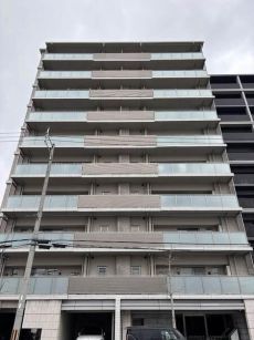 山陰本線「丹波口」駅まで徒歩7分。9階部分、陽当り・通風・眺望良好な、北西角住戸のご案内です。