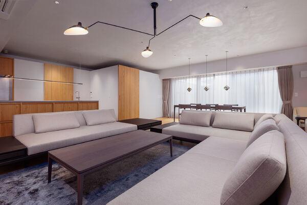 LDKはゆとりある約35.3帖。ご家族やゲストとのひと時を、ゆったりとお過ごしいただけます。