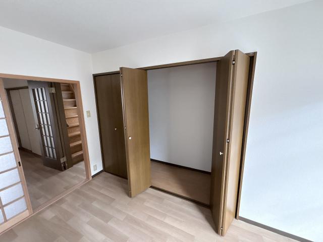 リビング以外の居室  写真撮影日：2026-04-02