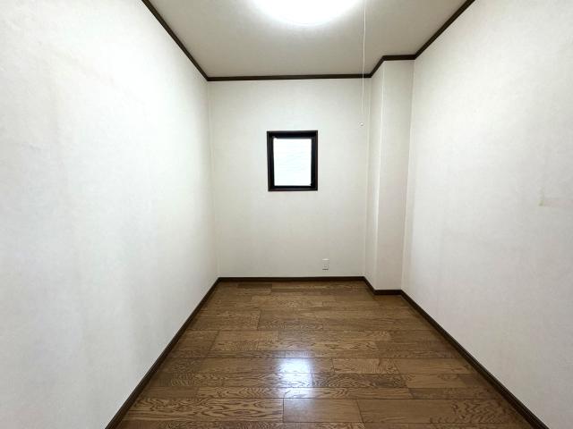 リビング以外の居室  写真撮影日：2026-05-02