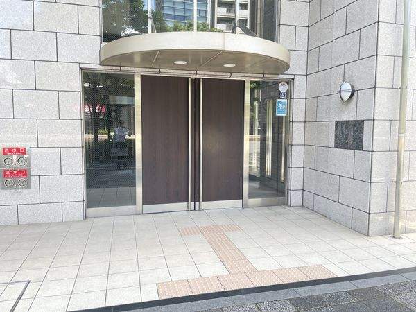 エントランスアプローチ