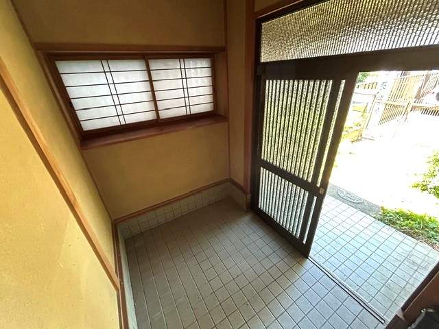 玄関  写真撮影日：2026-07-10