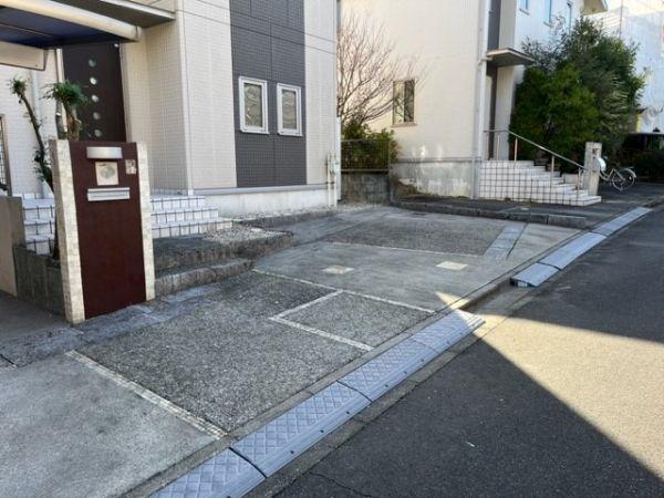 駐車場  写真撮影日：2024-01-11