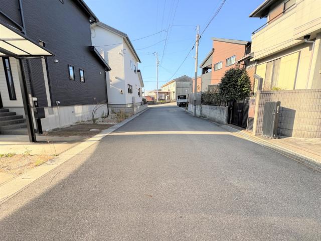 前面道路含む現地写真  写真撮影日：2026-01-05
