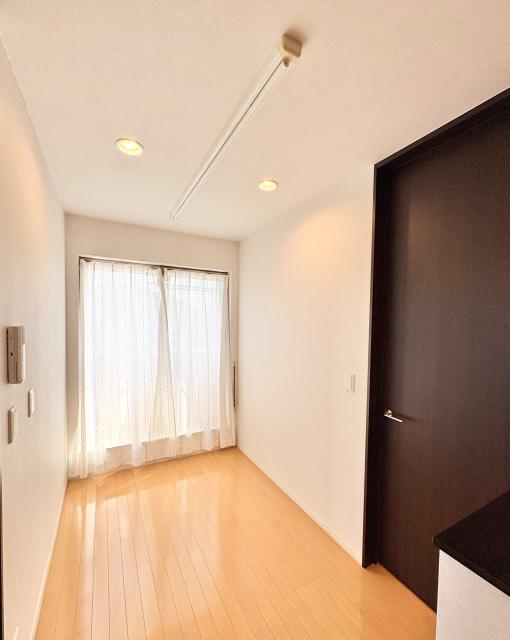 リビング以外の居室  写真撮影日：2026-03-15