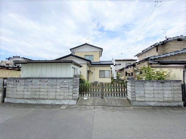 前面道路含む現地写真  写真撮影日：2024-07-02