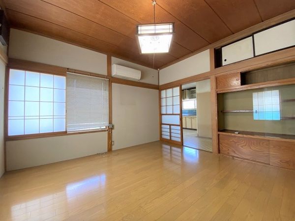 リビング  写真撮影日：2024-08-03
