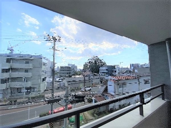 住戸からの眺望写真  写真撮影日：2024-10-13