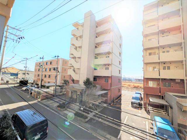 住戸からの眺望写真  写真撮影日：2025-06-30