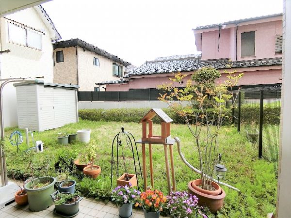 庭  写真撮影日：2025-05-01