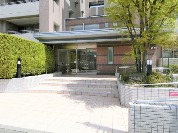 エントランス  写真撮影日：2025-05-01
