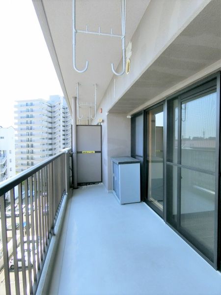 バルコニー  写真撮影日：2025-05-08