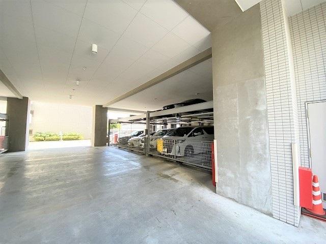 駐車場(共用設備)  写真撮影日：2025-08-06