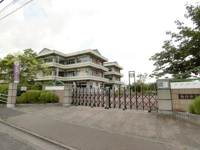 仙台市立住吉台中学校 470m 写真撮影日：2025-09-01