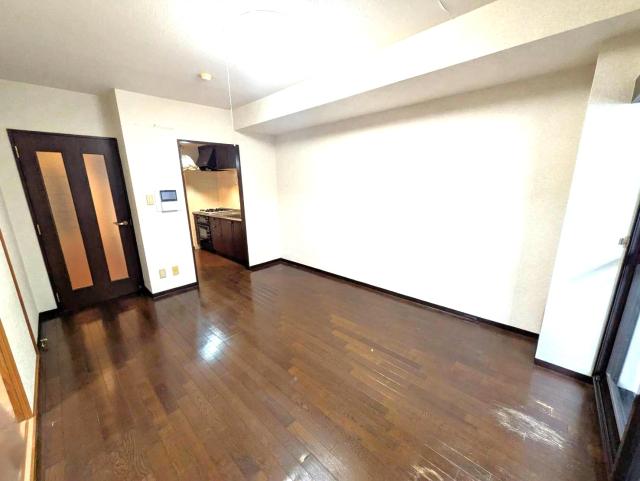 リビング  写真撮影日：2025-10-06