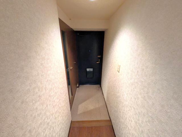 玄関  写真撮影日：2025-10-06