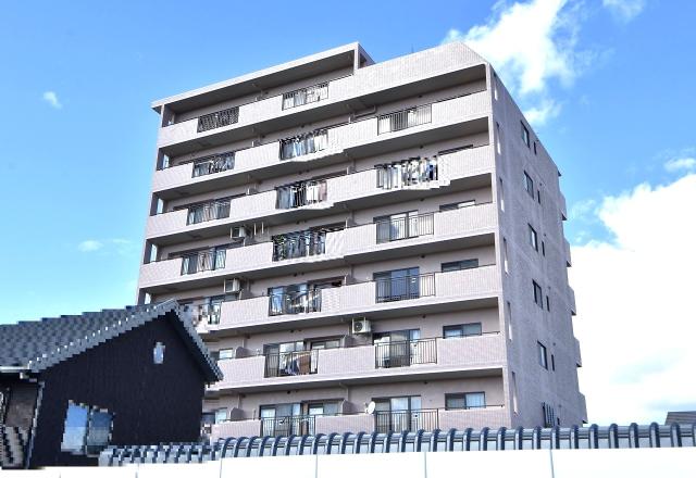 現地外観写真  写真撮影日：2025-12-06