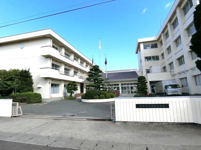 名取市立増田中学校 2100m 写真撮影日：2025-10-17