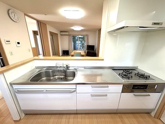 キッチン  写真撮影日：2025-10-17