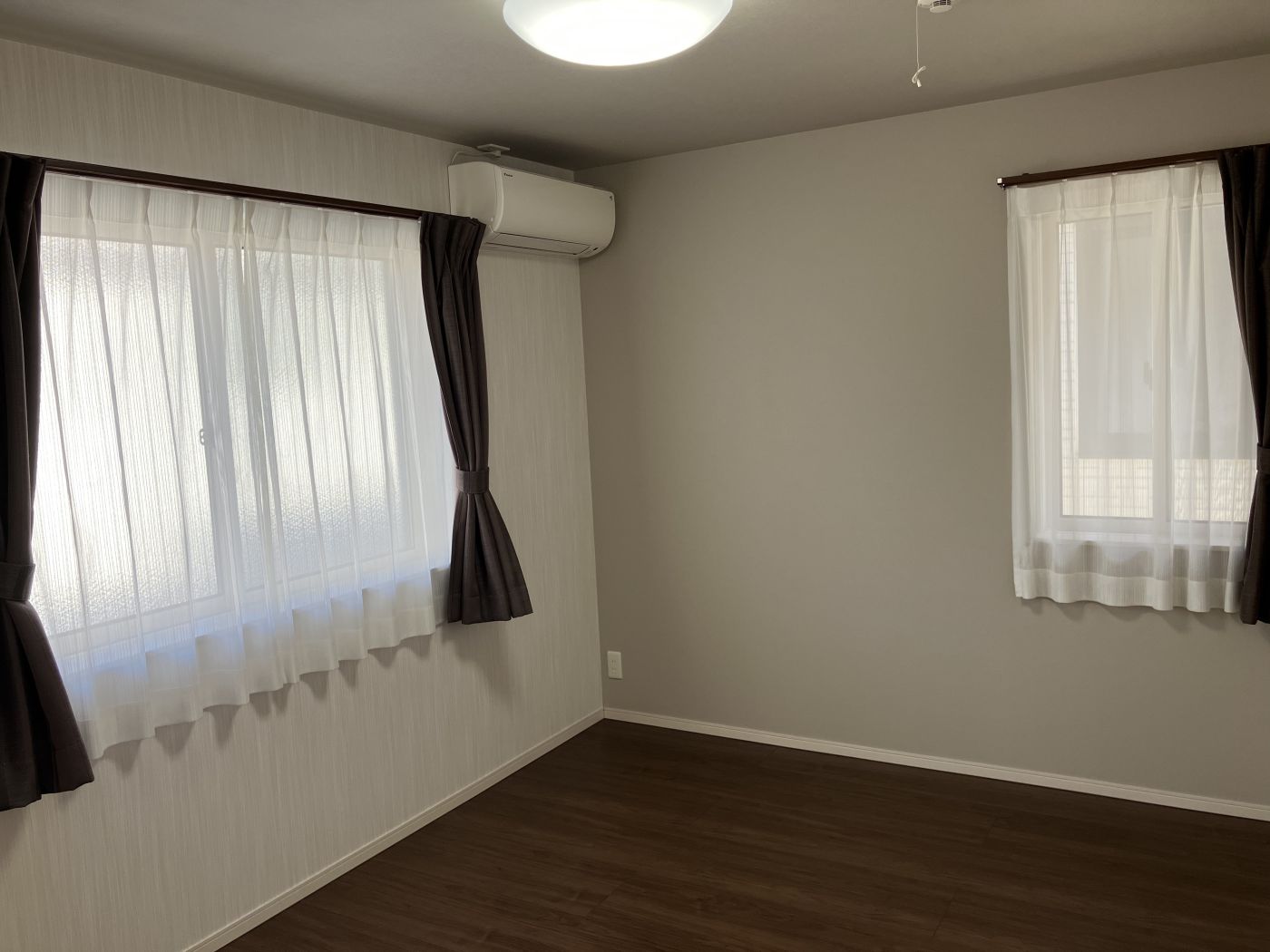 北側洋室 写真撮影日：12/4/25, 12:00 AM