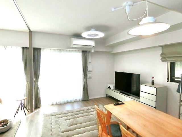 リビング  写真撮影日：2025-12-11