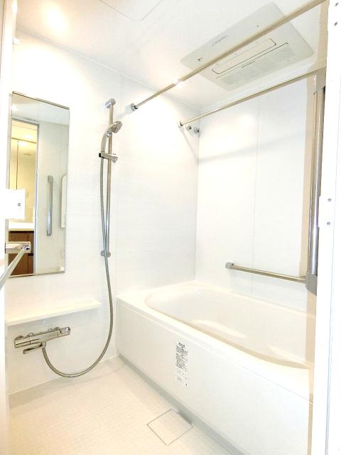 浴室  写真撮影日：2025-12-11