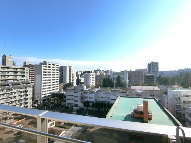 住戸からの眺望写真  写真撮影日：2025-12-11