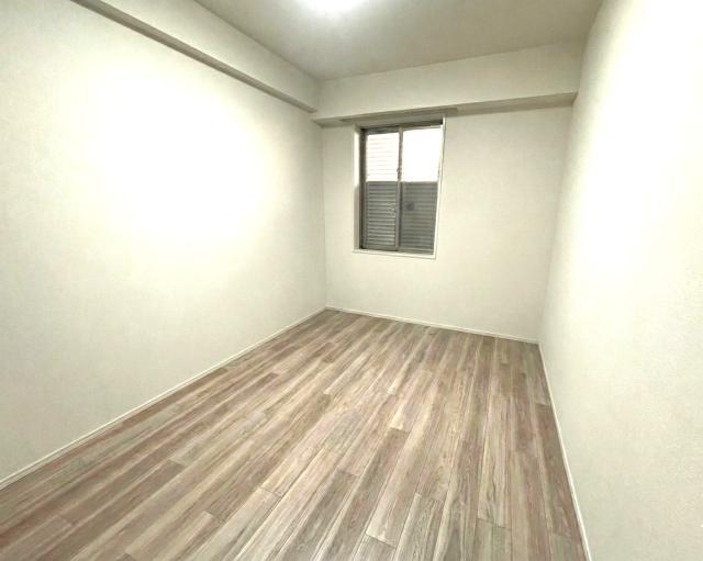 リビング以外の居室  写真撮影日：2025-12-20