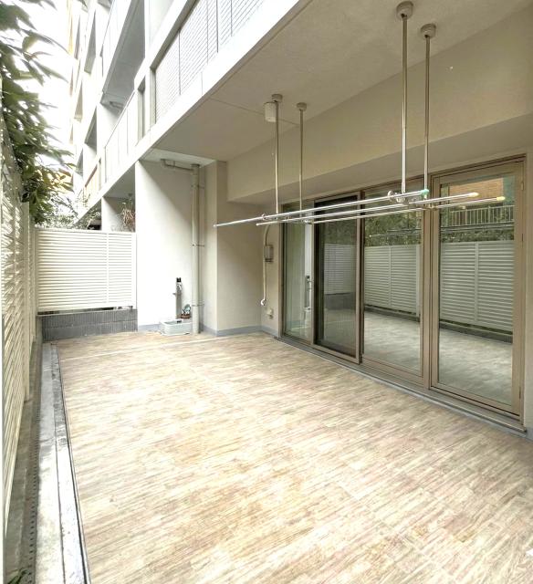 庭  写真撮影日：2025-12-20