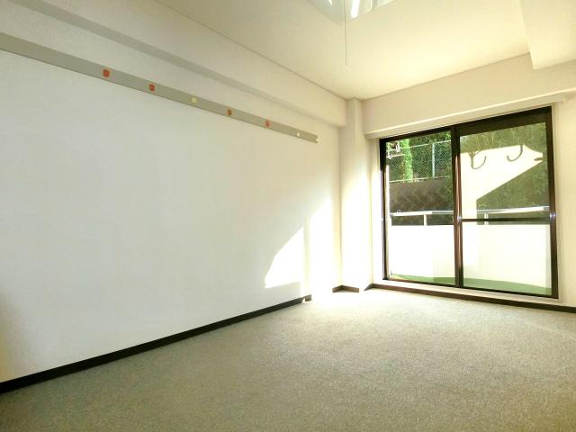 リビング  写真撮影日：2025-10-30