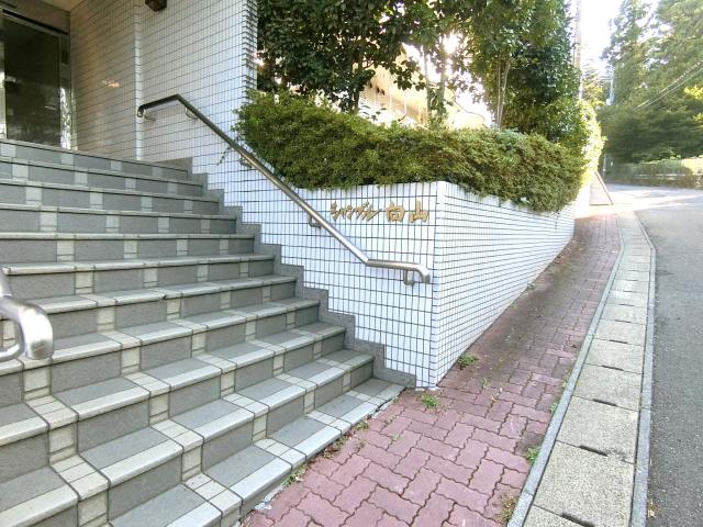 エントランス  写真撮影日：2025-10-30