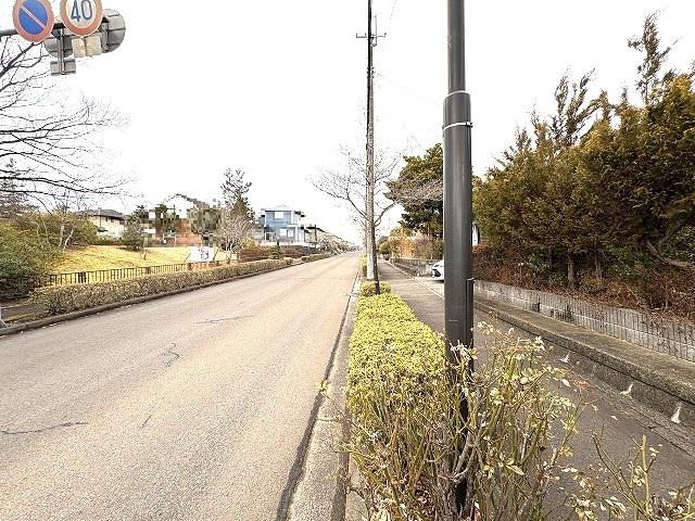 前面道路含む現地写真  写真撮影日：2026-02-05
