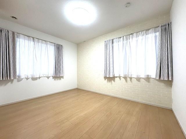 リビング以外の居室  写真撮影日：2026-02-05