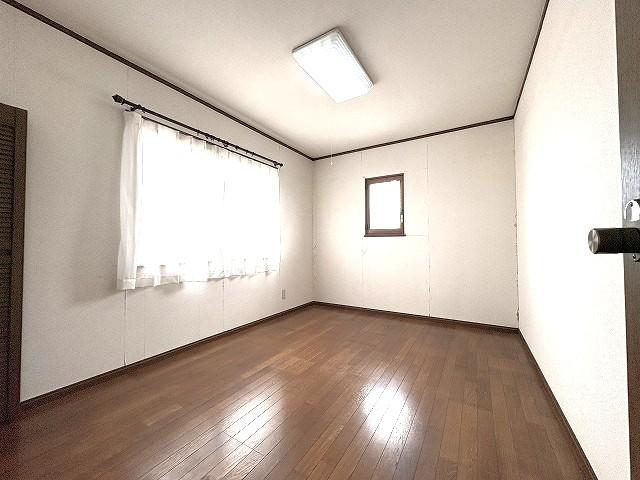 リビング以外の居室  写真撮影日：2026-02-06