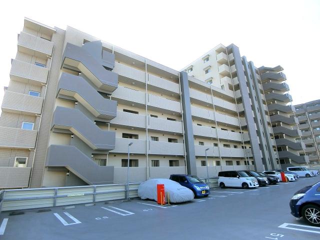 駐車場(共用設備)  写真撮影日：2026-02-14