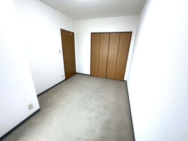 リビング以外の居室  写真撮影日：2026-03-28