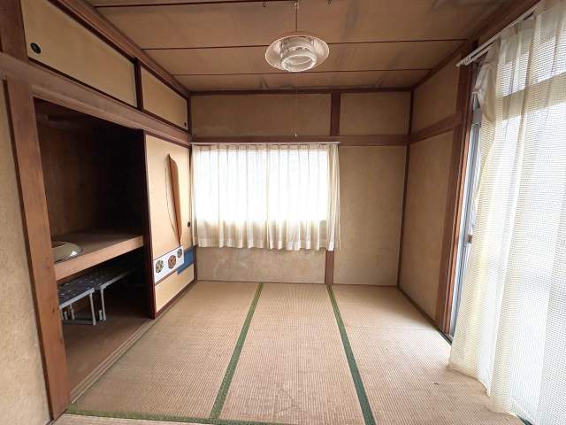 リビング以外の居室  写真撮影日：2026-05-07