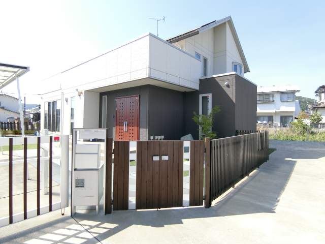 現地外観写真  写真撮影日：2026-05-18