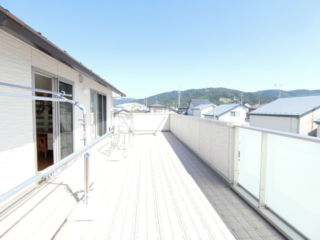 バルコニー  写真撮影日：2026-05-18