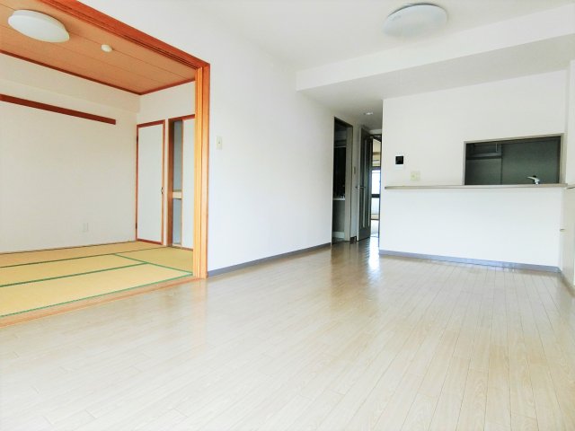 リビング  写真撮影日：2026-05-24