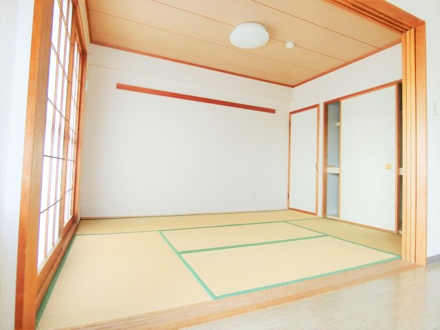 リビング以外の居室  写真撮影日：2026-05-24
