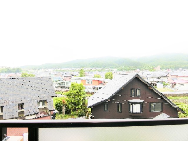 住戸からの眺望写真  写真撮影日：2026-05-24
