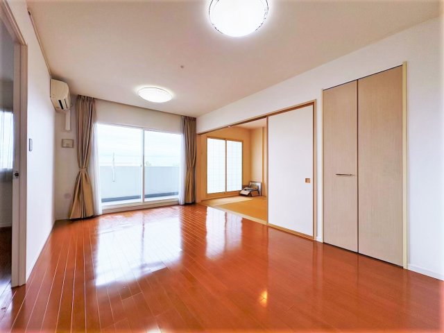 リビング  写真撮影日：2026-06-04