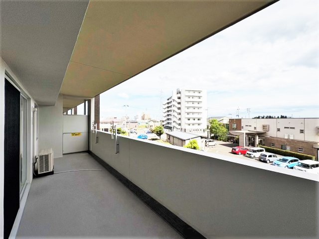 バルコニー  写真撮影日：2026-06-04