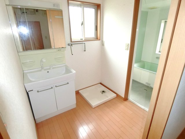 洗面台・洗面所  写真撮影日：2026-08-01