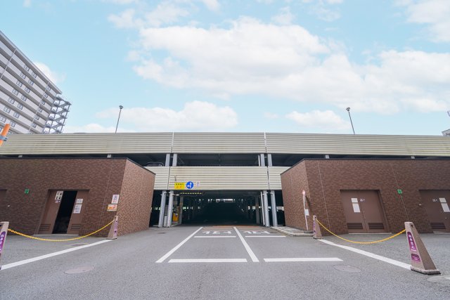 駐車場(共用設備)  写真撮影日：2026-08-01