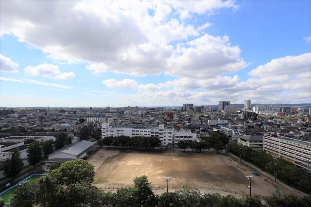 住戸からの眺望写真  写真撮影日：2026-09-25