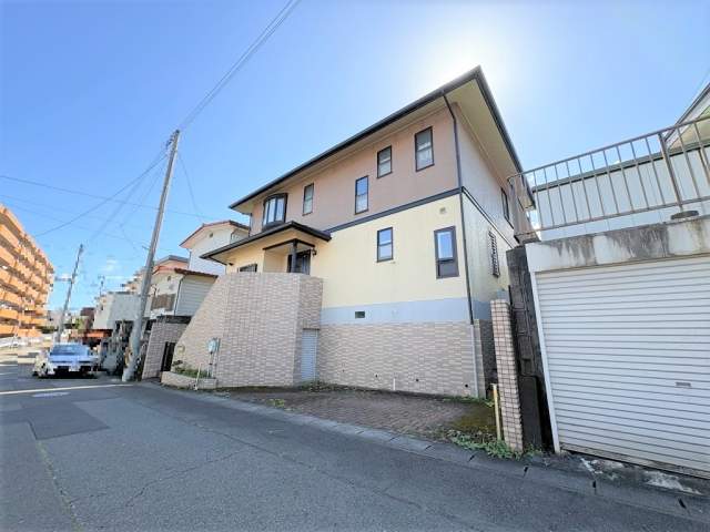 現地外観写真  写真撮影日：2026-10-01