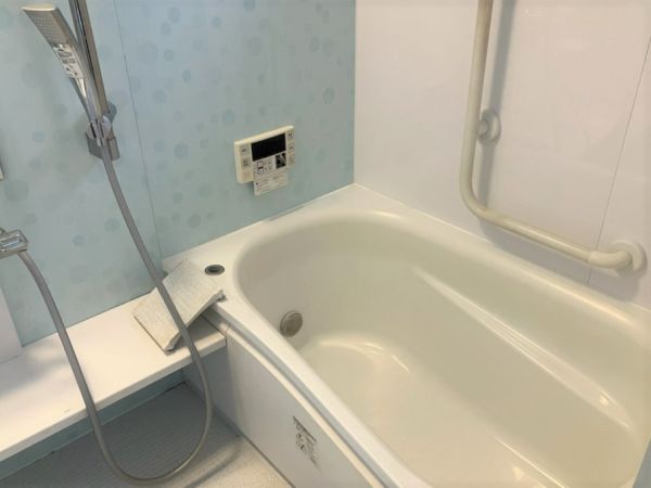 浴室  写真撮影日：2024-10-13