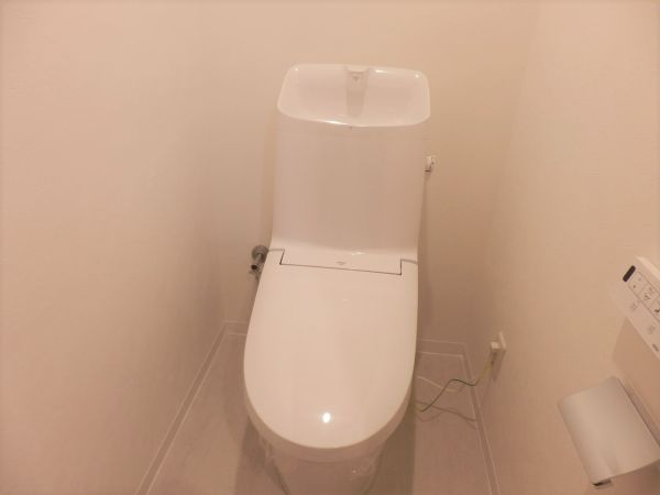 トイレ  写真撮影日：2024-11-07